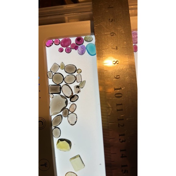 Every stone cut birthstones, color, pick your shape and color five stones$20. - Picture 1 of 1